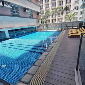 Apartment A&g Condotel At 101 Newport Across Naia T3, Manila